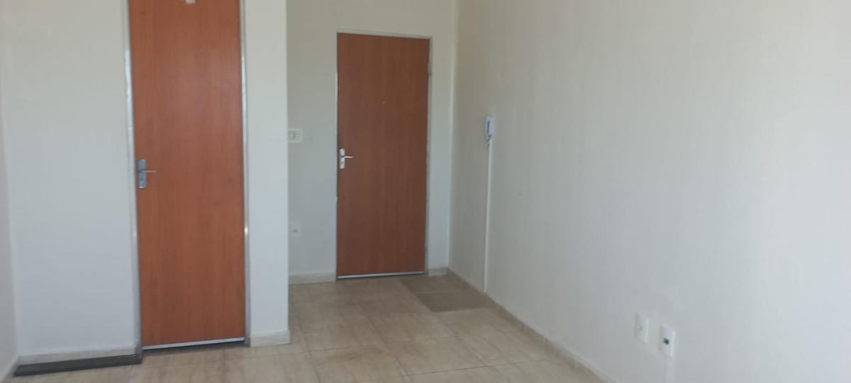 Sala, Santa Inês, 0 Quarto, 0 Vaga