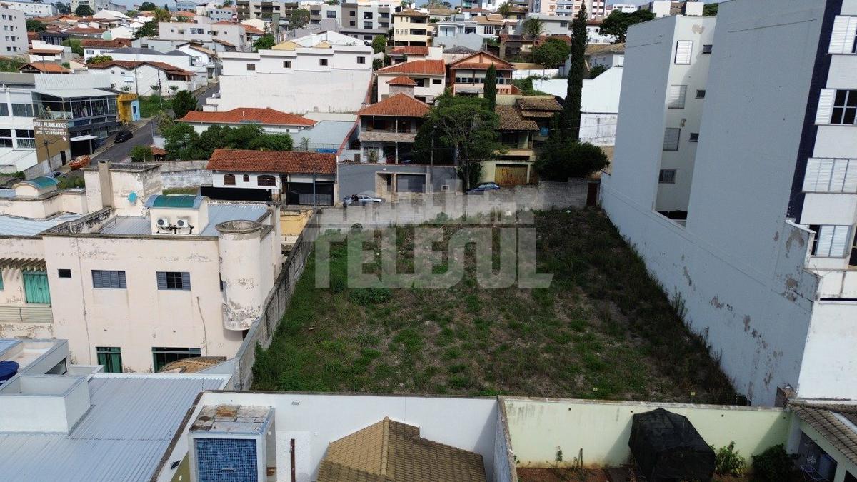 Lote, Santa Luiza, 0 Quarto, 0 Vaga