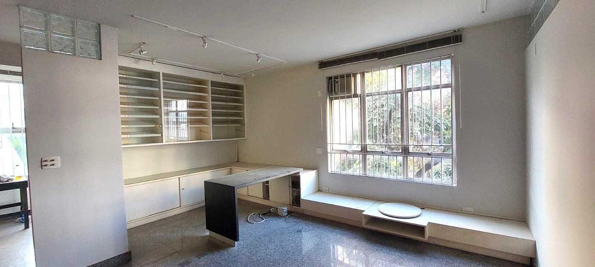 Sala, Santo Antônio, 0 Quarto, 1 Vaga