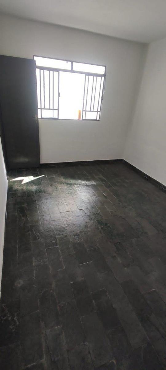 Casa Comercial, Ipê, 2 Quartos, 3 Vagas