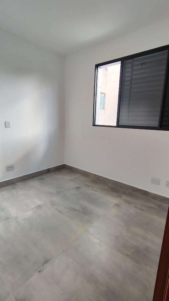 Apartamento, Sagrada Família, 3 Quartos, 2 Vagas, 1 Suíte