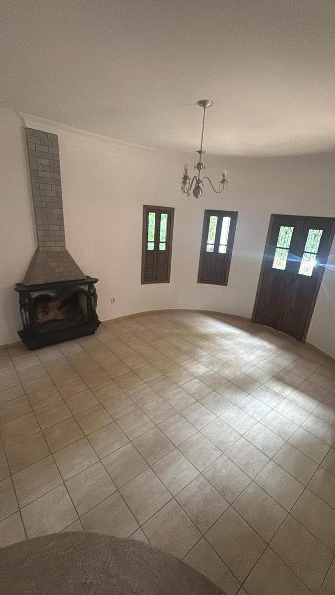 Casa, Bela Vista, 4 Quartos, 0 Vaga, 1 Suíte