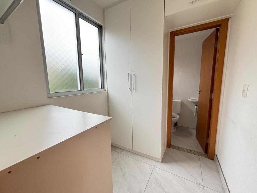 Apartamento, Sagrada Família, 3 Quartos, 2 Vagas, 1 Suíte