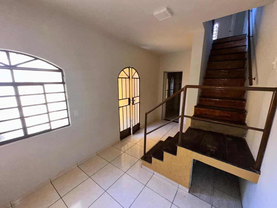 Casa, Alípio de Melo, 3 Quartos, 0 Vaga