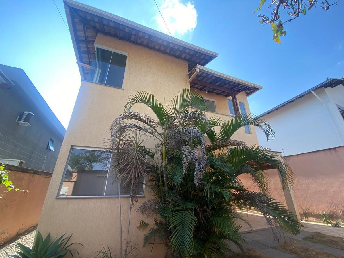 Casa, Trevo, 4 Quartos, 4 Vagas, 3 Suítes