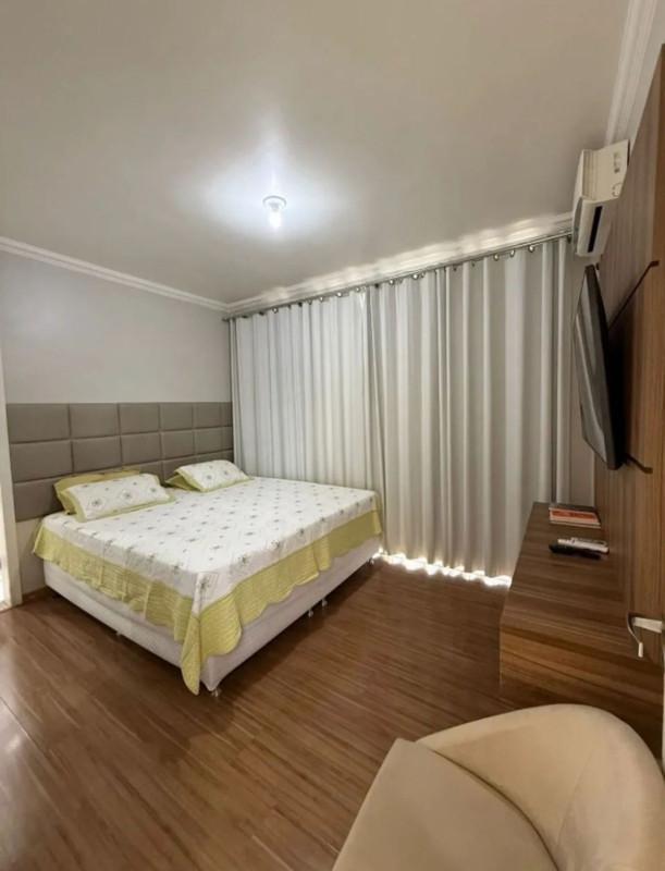 Casa, Jardim das Flores, 3 Quartos, 4 Vagas, 1 Suíte