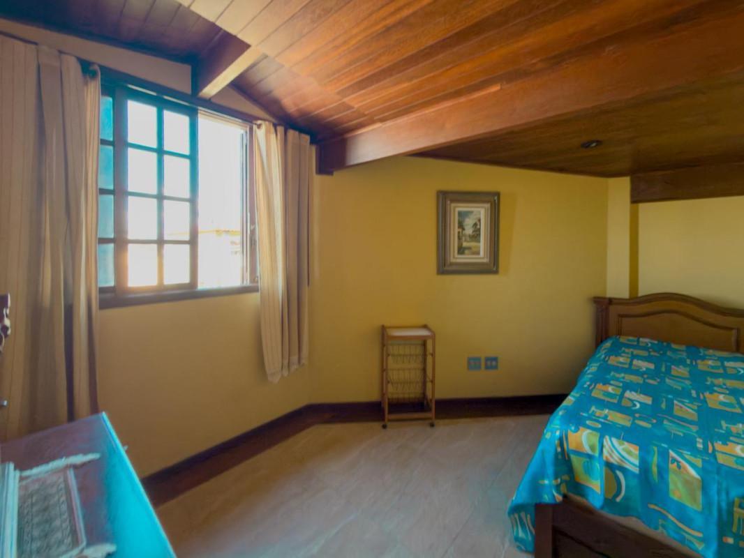Casa, Alto dos Pinheiros, 4 Quartos, 4 Vagas, 1 Suíte