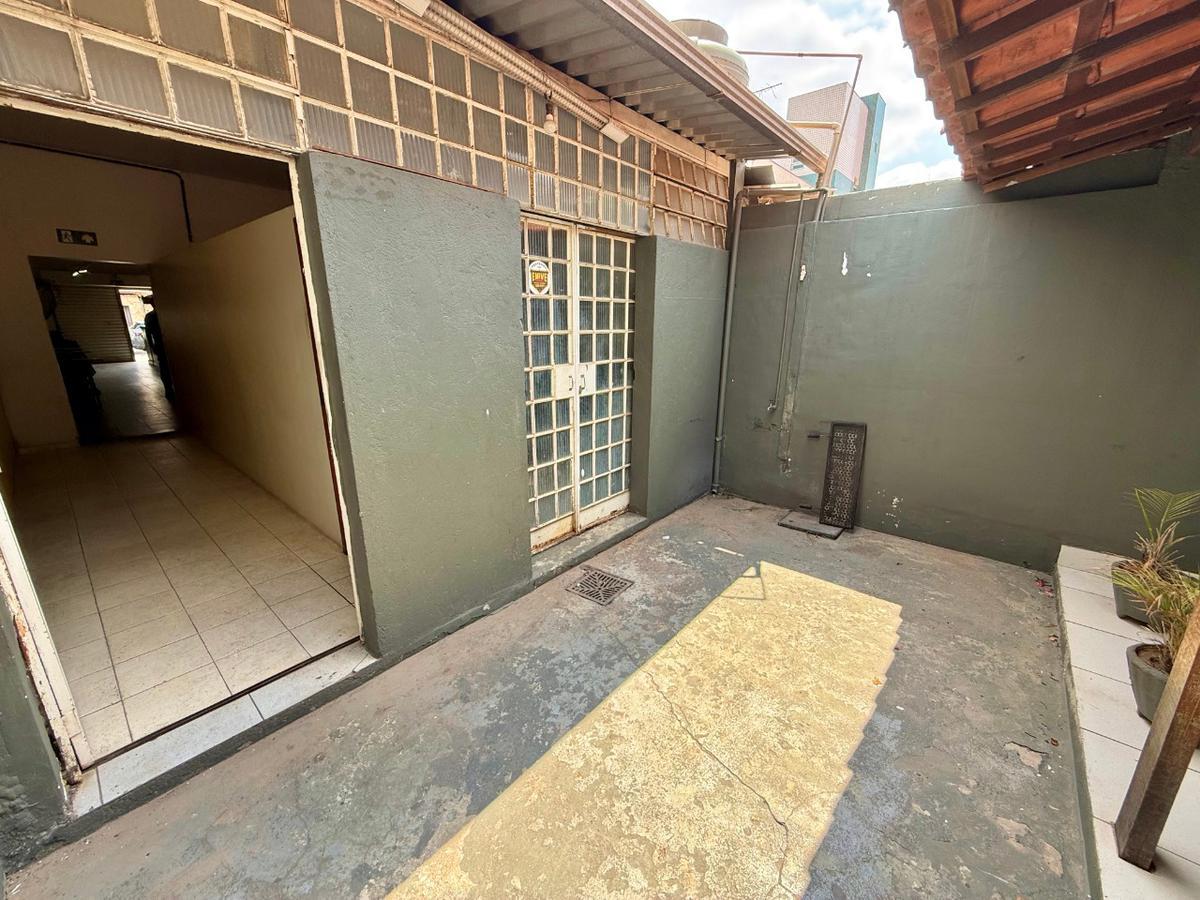 Andar, São José, 0 Quarto, 0 Vaga