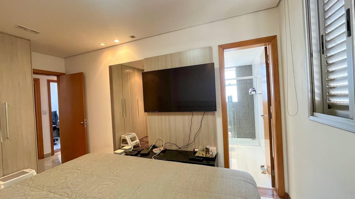 Cobertura, Buritis, 4 Quartos, 4 Vagas, 2 Suítes