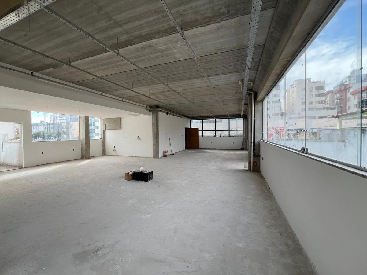 Andar, Castelo, 0 Quarto, 0 Vaga