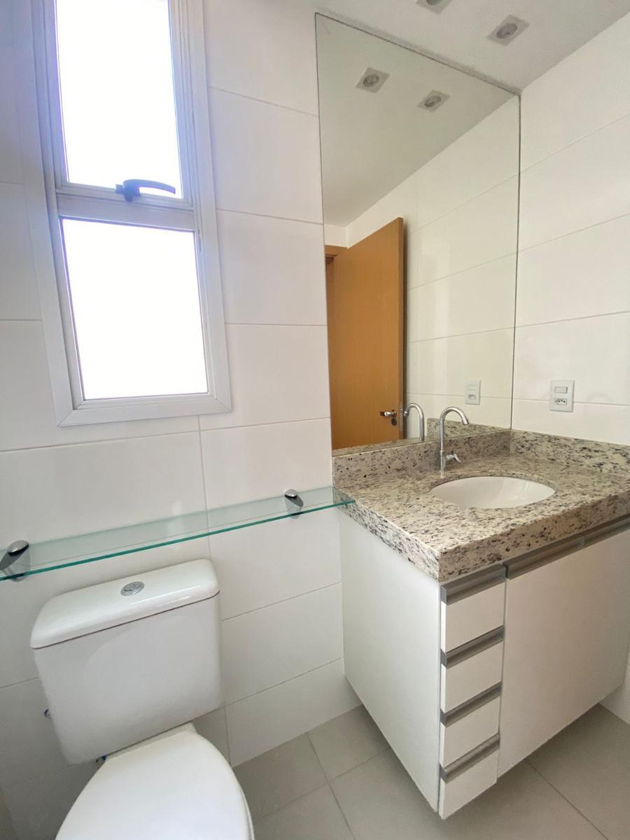 Apartamento, Sagrada Família, 3 Quartos, 2 Vagas, 1 Suíte