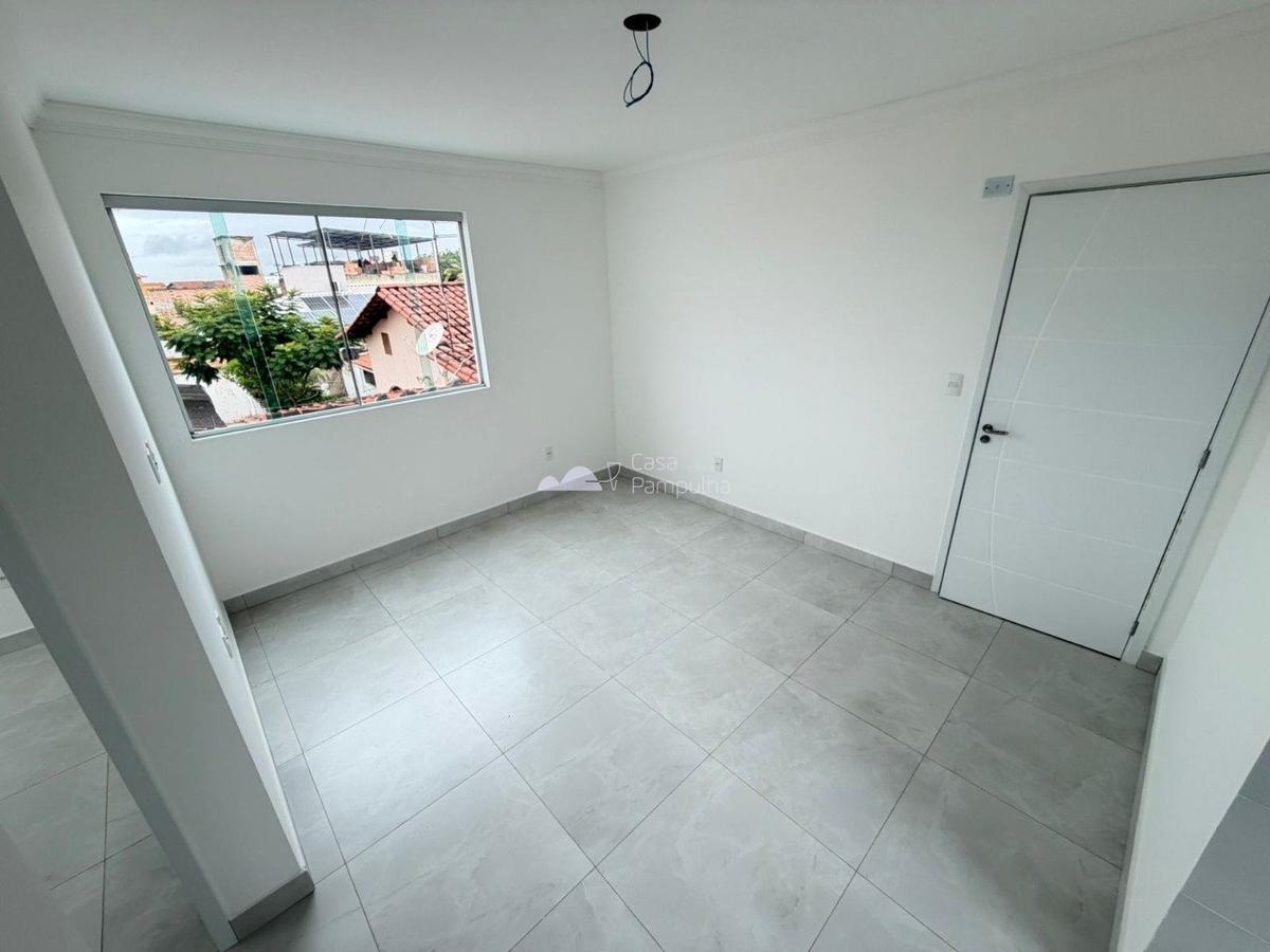 Apartamento, Candelária, 2 Quartos, 1 Vaga