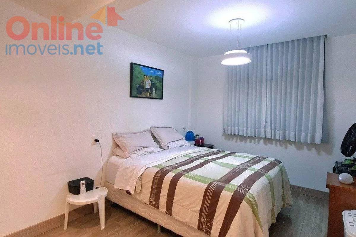 Apartamento, Castelo, 2 Quartos, 0 Vaga, 2 Suítes