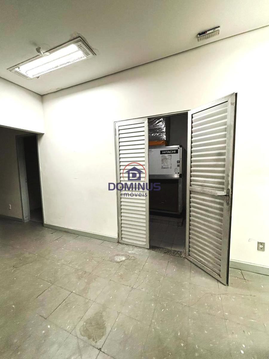 Galpão, São João Batista, 0 Quarto, 0 Vaga