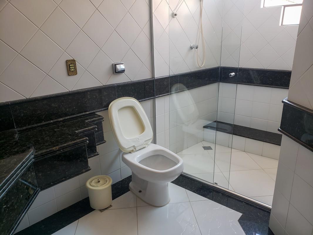 Casa, Centro, 4 Quartos, 4 Vagas