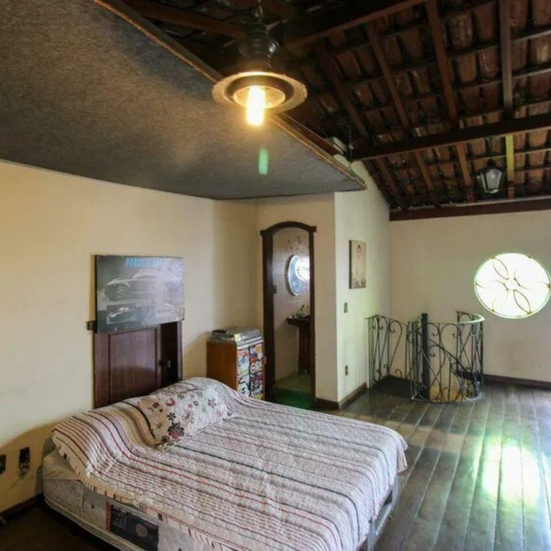 Casa, Calafate, 5 Quartos, 4 Vagas, 2 Suítes