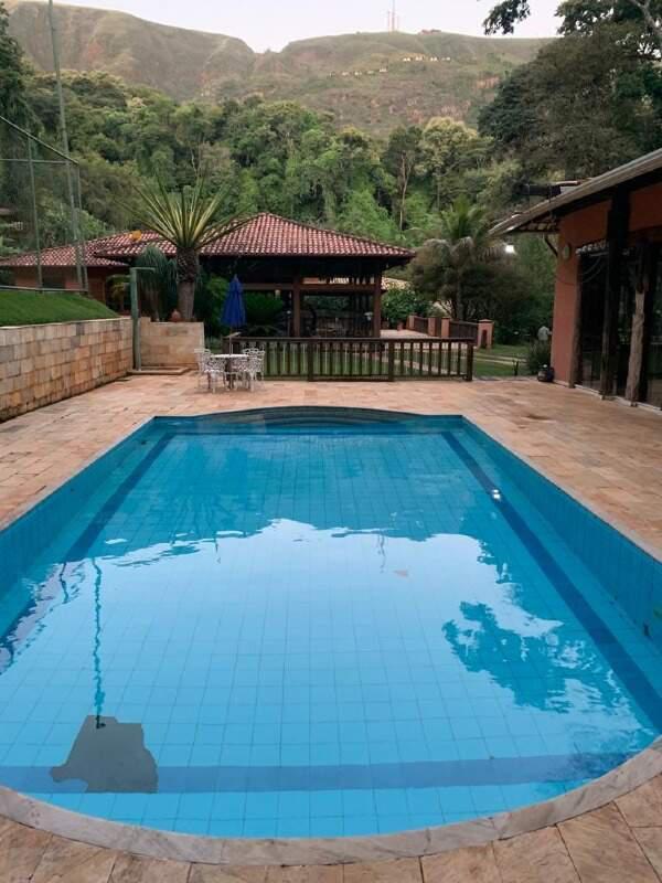 Casa, Retiro do Chalé, 6 Quartos, 15 Vagas, 1 Suíte