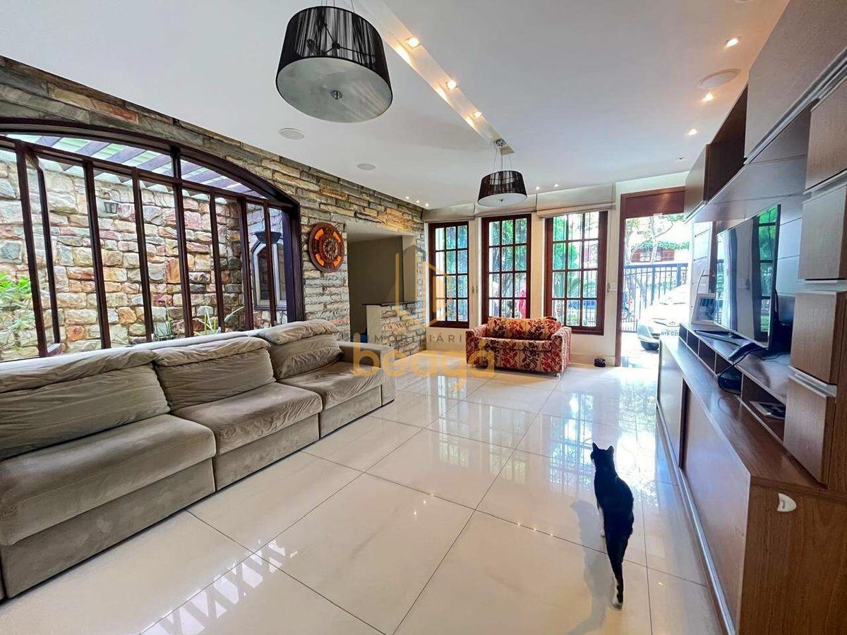 Casa, Ouro Preto, 4 Quartos, 5 Vagas, 2 Suítes