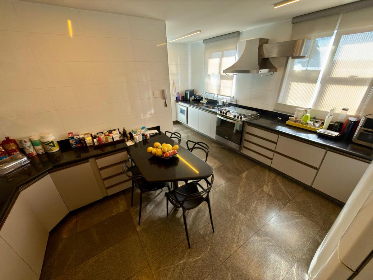 Apartamento, Jardim Atlântico, 4 Quartos, 2 Vagas, 4 Suítes