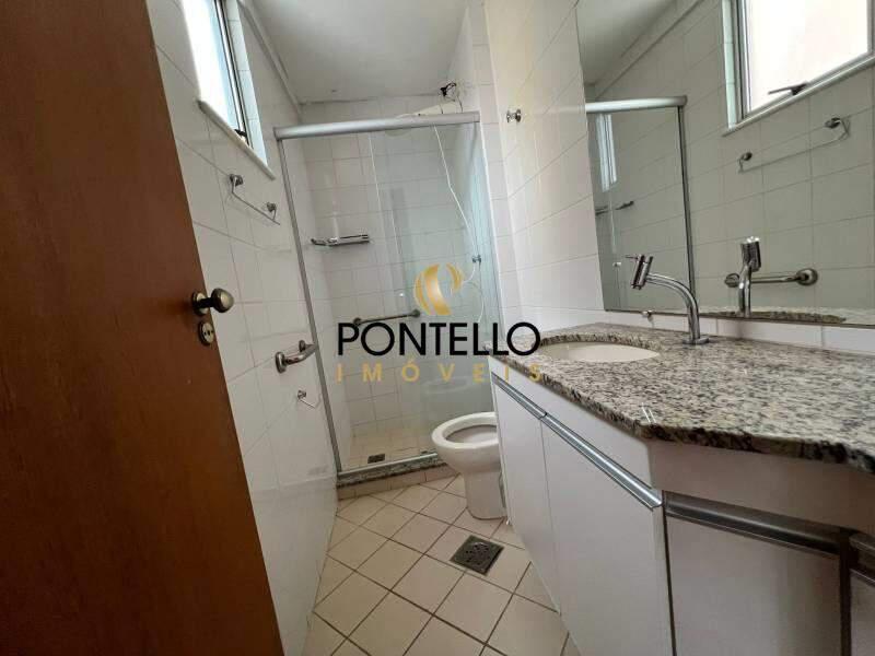 Apartamento, Estoril, 3 Quartos, 1 Vaga, 1 Suíte