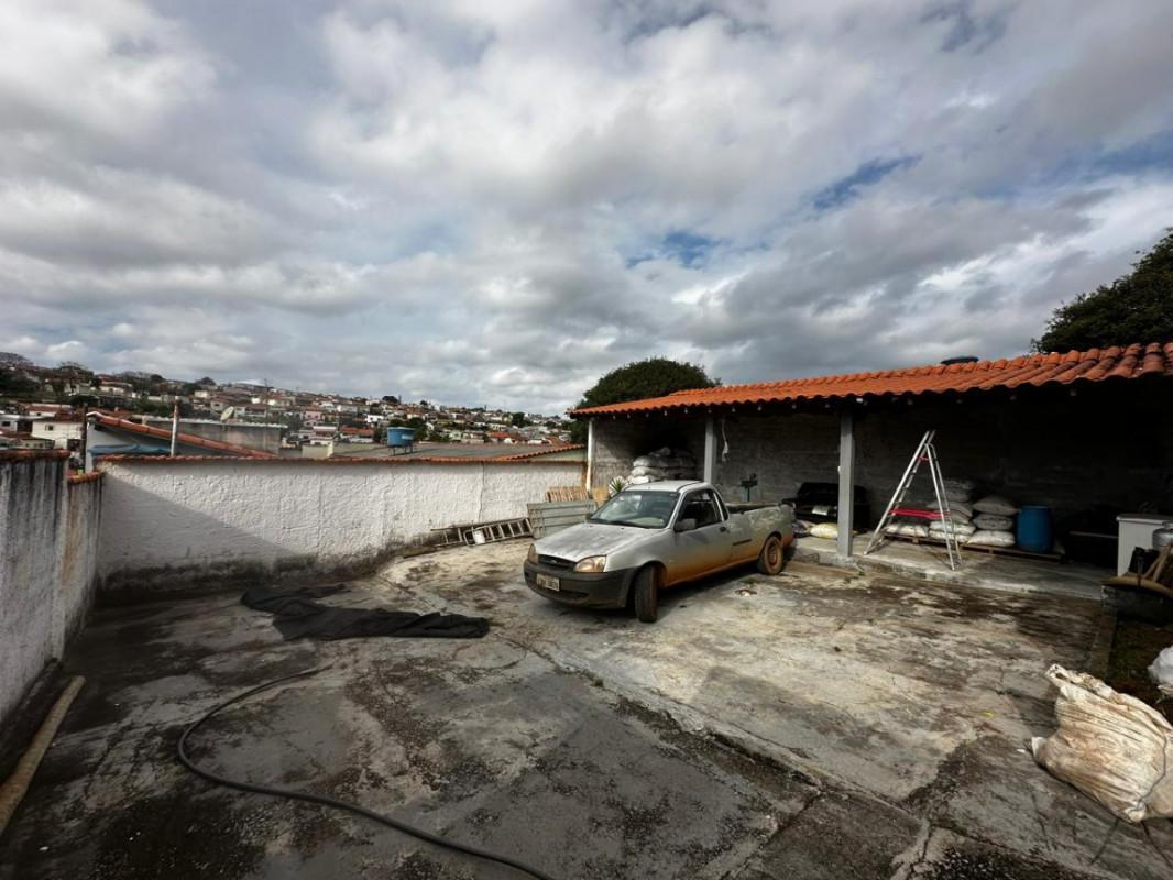 Casa, Centro, 5 Quartos, 12 Vagas, 1 Suíte