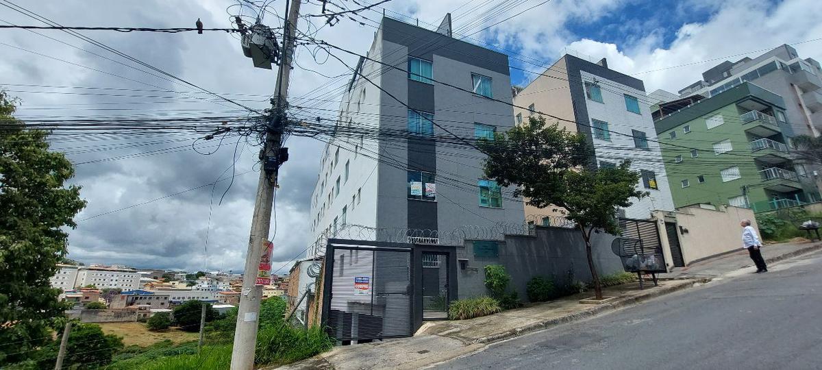 Apartamento, Cabral, 2 Quartos, 1 Vaga, 1 Suíte