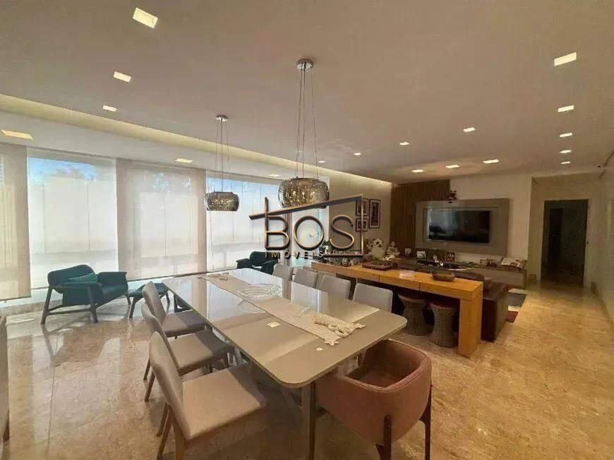 Apartamento, Santa Lúcia, 4 Quartos, 4 Vagas, 3 Suítes