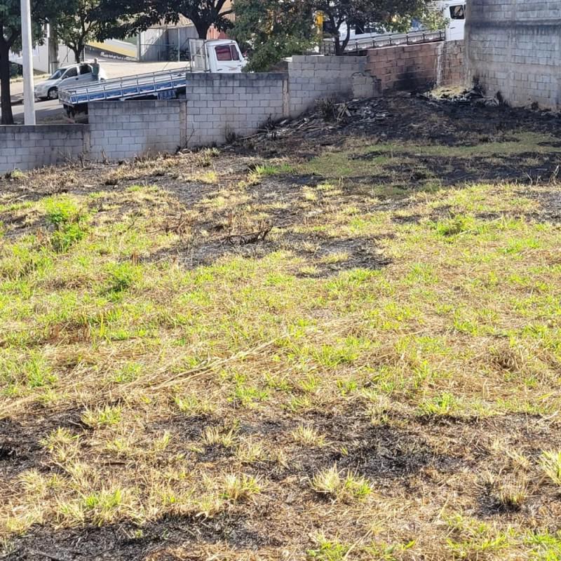 Lote, Jatobá (barreiro), 0 Quarto, 0 Vaga