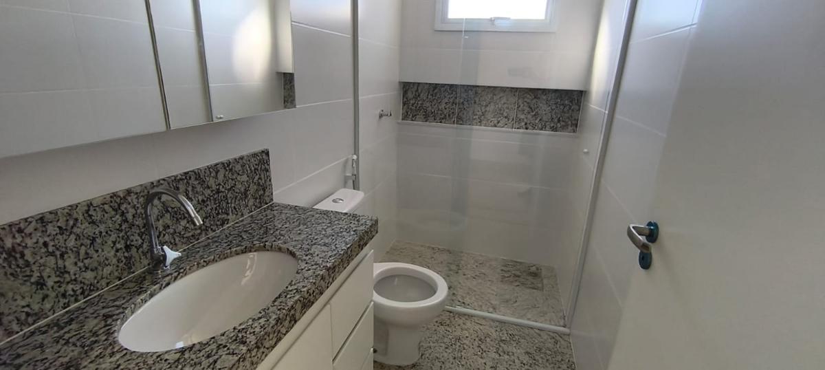Apartamento, Esplanada, 2 Quartos, 1 Vaga, 1 Suíte