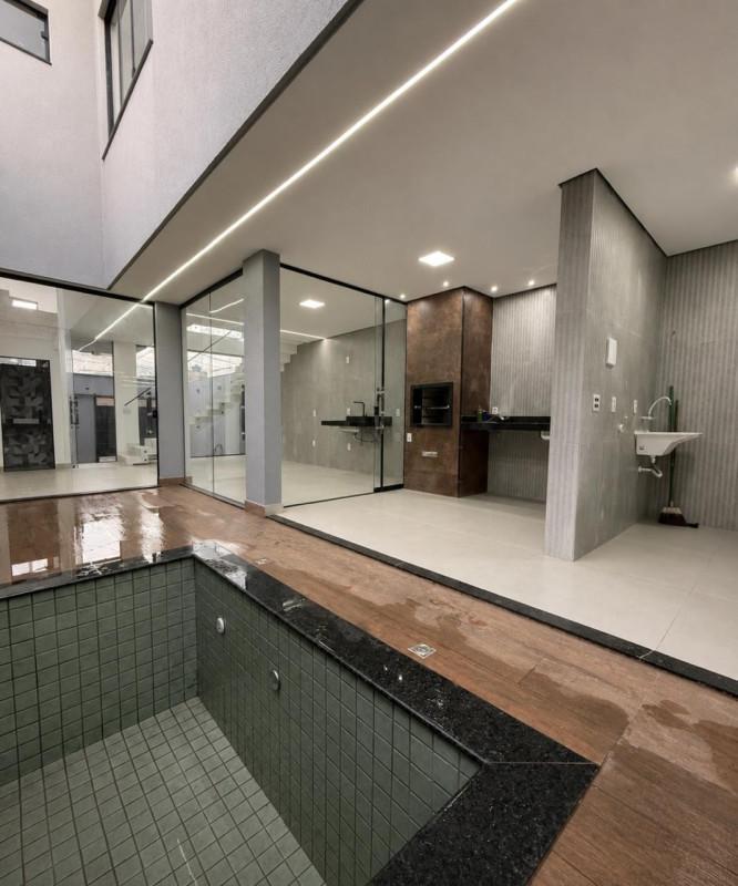 Casa, São Pedro, 3 Quartos, 2 Vagas, 1 Suíte