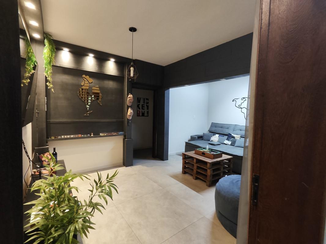 Casa, Concórdia, 5 Quartos, 4 Vagas, 2 Suítes