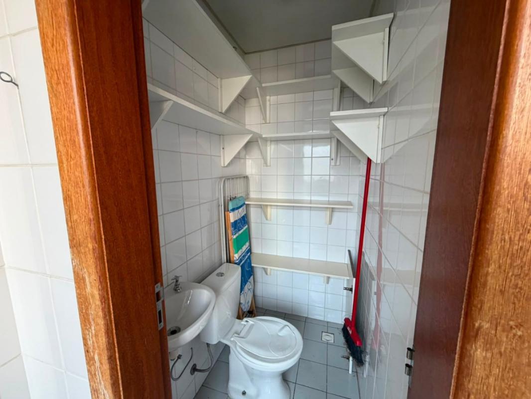Apartamento, Estoril, 3 Quartos, 1 Vaga, 1 Suíte