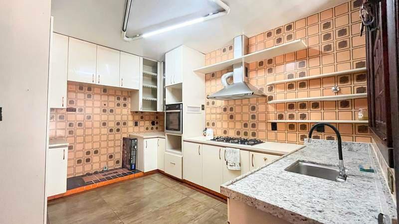Casa, São Luiz (pampulha), 6 Quartos, 10 Vagas, 3 Suítes