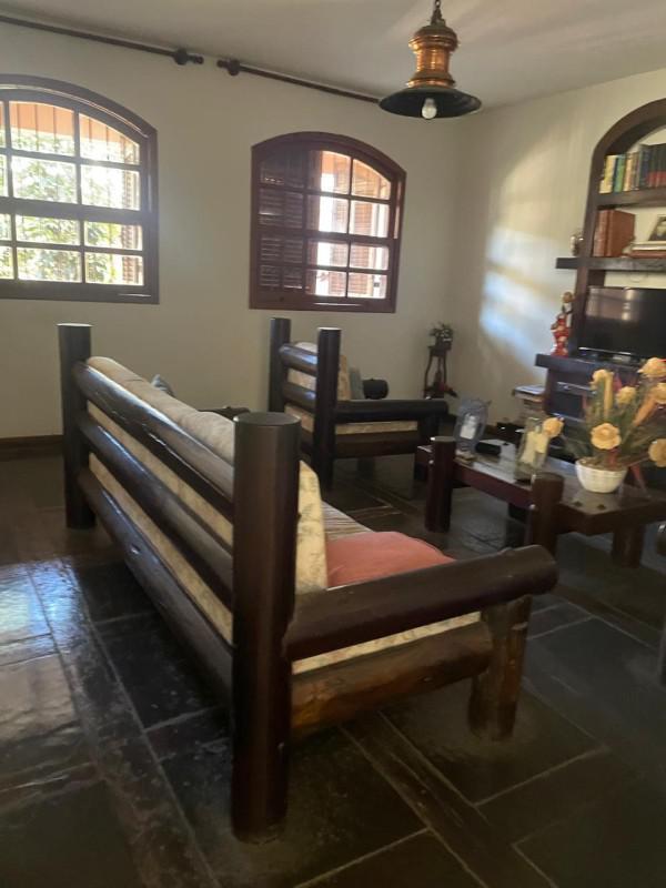 Casa, Caiçaras, 5 Quartos, 4 Vagas, 2 Suítes