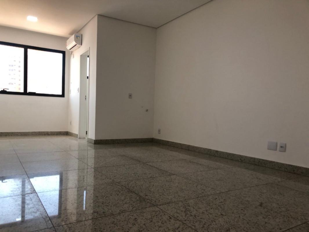 Sala, Barro Preto, 0 Quarto, 1 Vaga