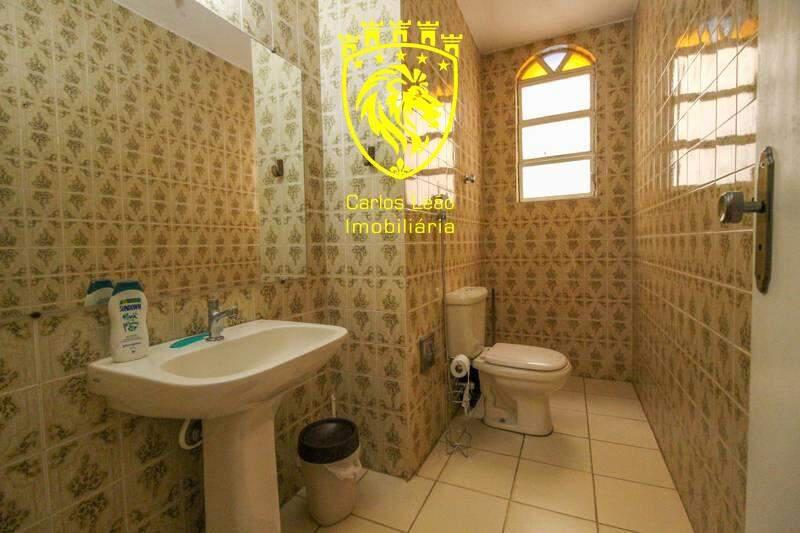 Casa, Planalto, 5 Quartos, 5 Vagas, 1 Suíte