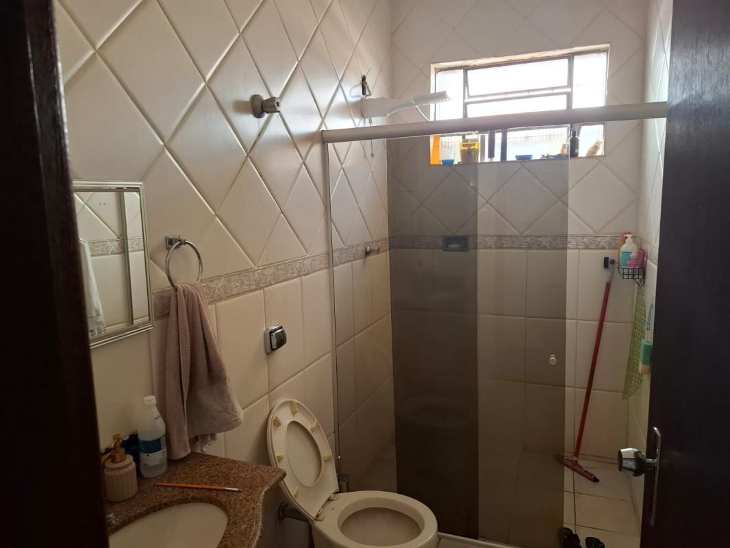 Casa, Serrano, 4 Quartos, 4 Vagas, 1 Suíte