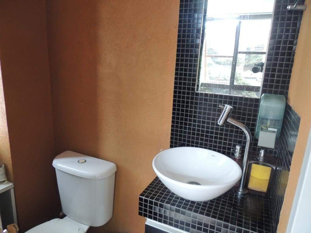 Sala, Lourdes