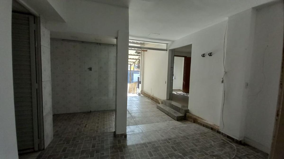 Casa, Universitário, 4 Quartos, 10 Vagas