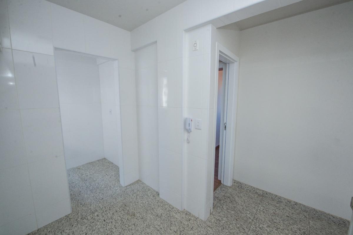Apartamento, Colégio Batista, 3 Quartos, 2 Vagas, 1 Suíte