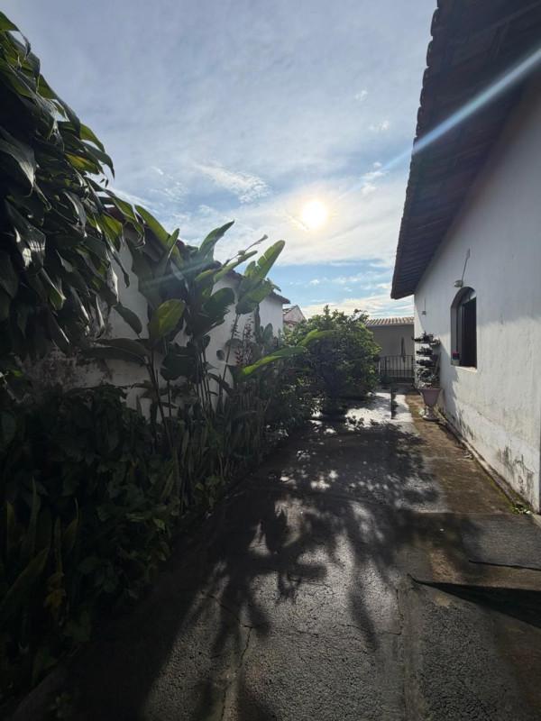 Casa, Paquetá, 3 Quartos, 3 Vagas, 1 Suíte