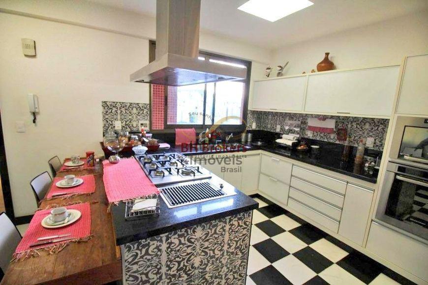 Apartamento, Carmo, 4 Quartos
