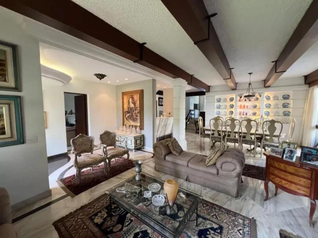 Casa, São Luiz (pampulha), 4 Quartos, 10 Vagas, 2 Suítes