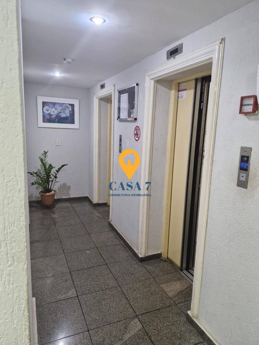 Apartamento, Sagrada Família, 3 Quartos, 1 Vaga, 1 Suíte