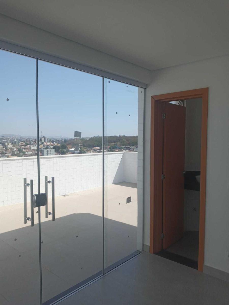 Cobertura, Padre Eustáquio, 3 Quartos, 2 Vagas, 1 Suíte
