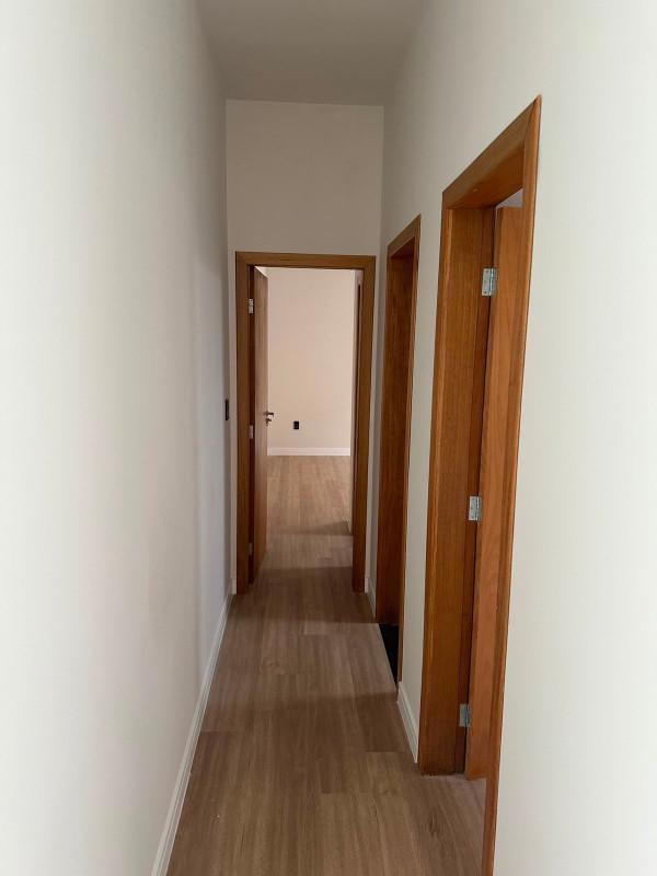 Casa, Lundcea, 3 Quartos, 2 Vagas, 1 Suíte
