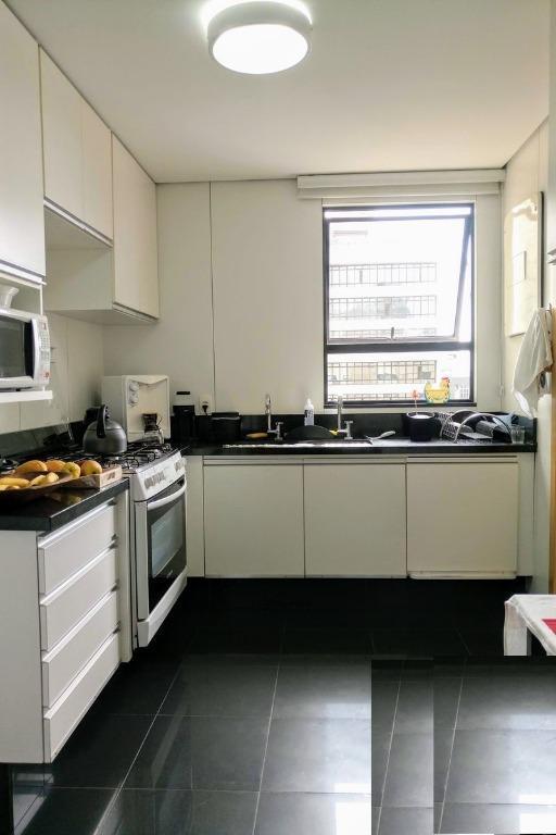 Cobertura, Funcionários, 4 Quartos, 5 Vagas, 2 Suítes