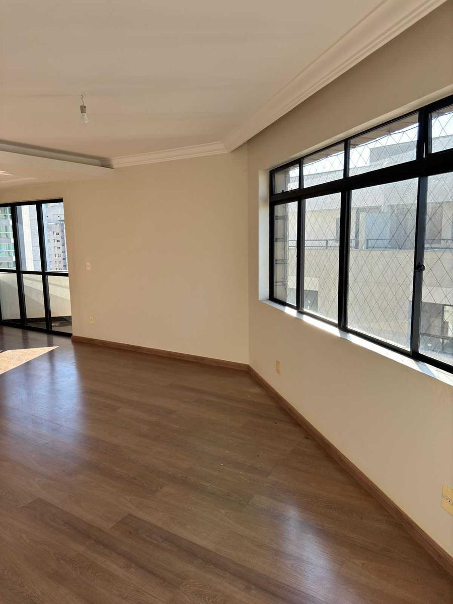 Apartamento, Sion, 2 Quartos, 3 Vagas, 2 Suítes