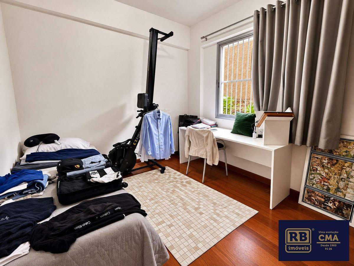 Apartamento, Vila Paris, 2 Quartos, 1 Vaga