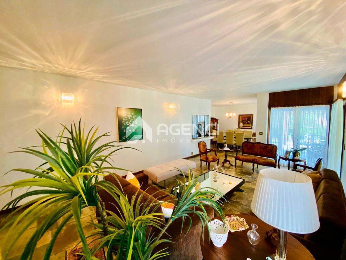 Casa, Bandeirantes (pampulha), 4 Quartos, 0 Vaga, 1 Suíte